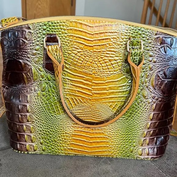 Handbag - Picture 2 of 8